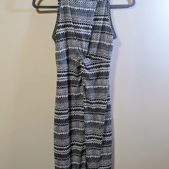 Old Navy Black & White Abstract Print Sleeveless Sunmer Dress - XS Petite - Picture 3 of 6